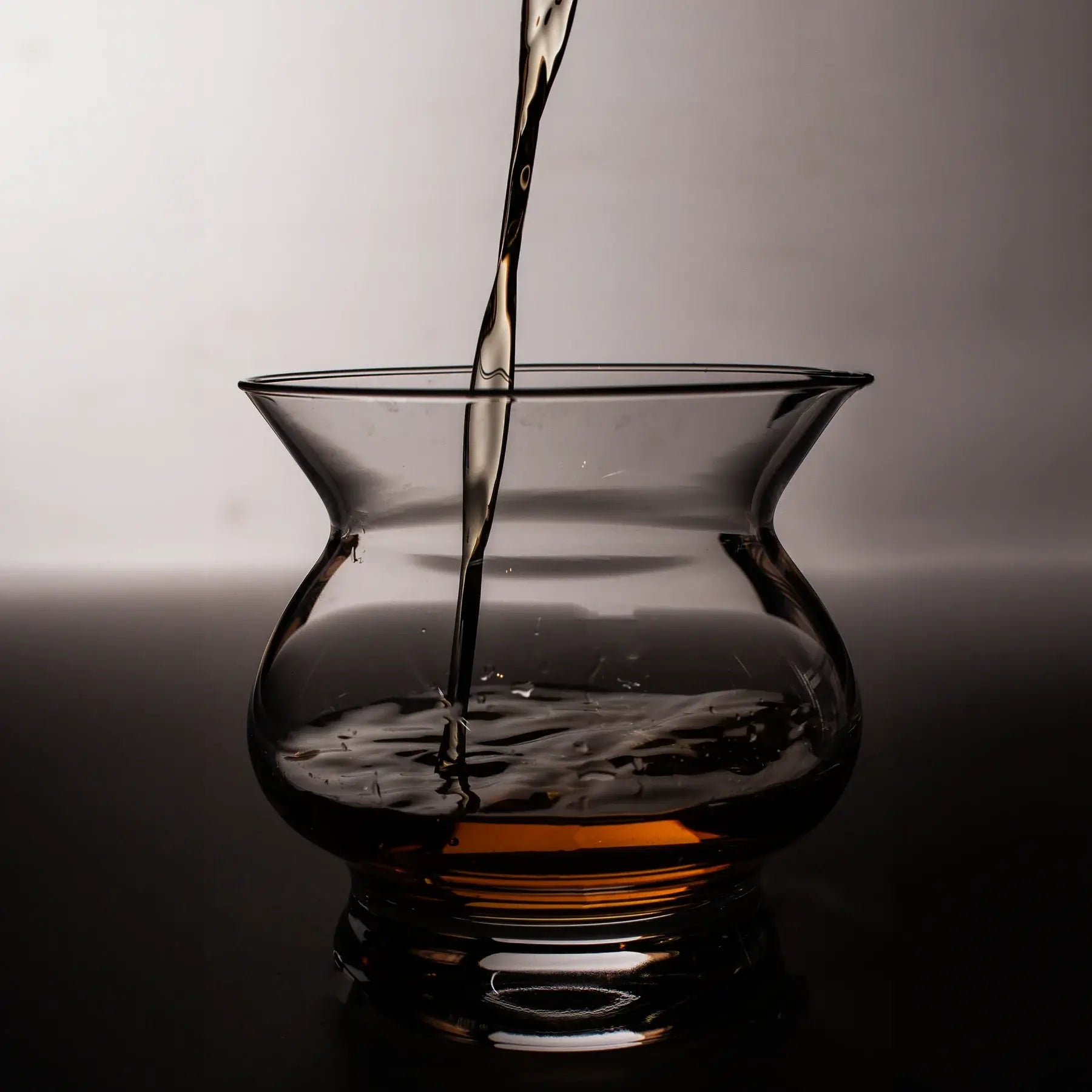 NEAT Elite Rumglas – Rumgenuss in Perfektion