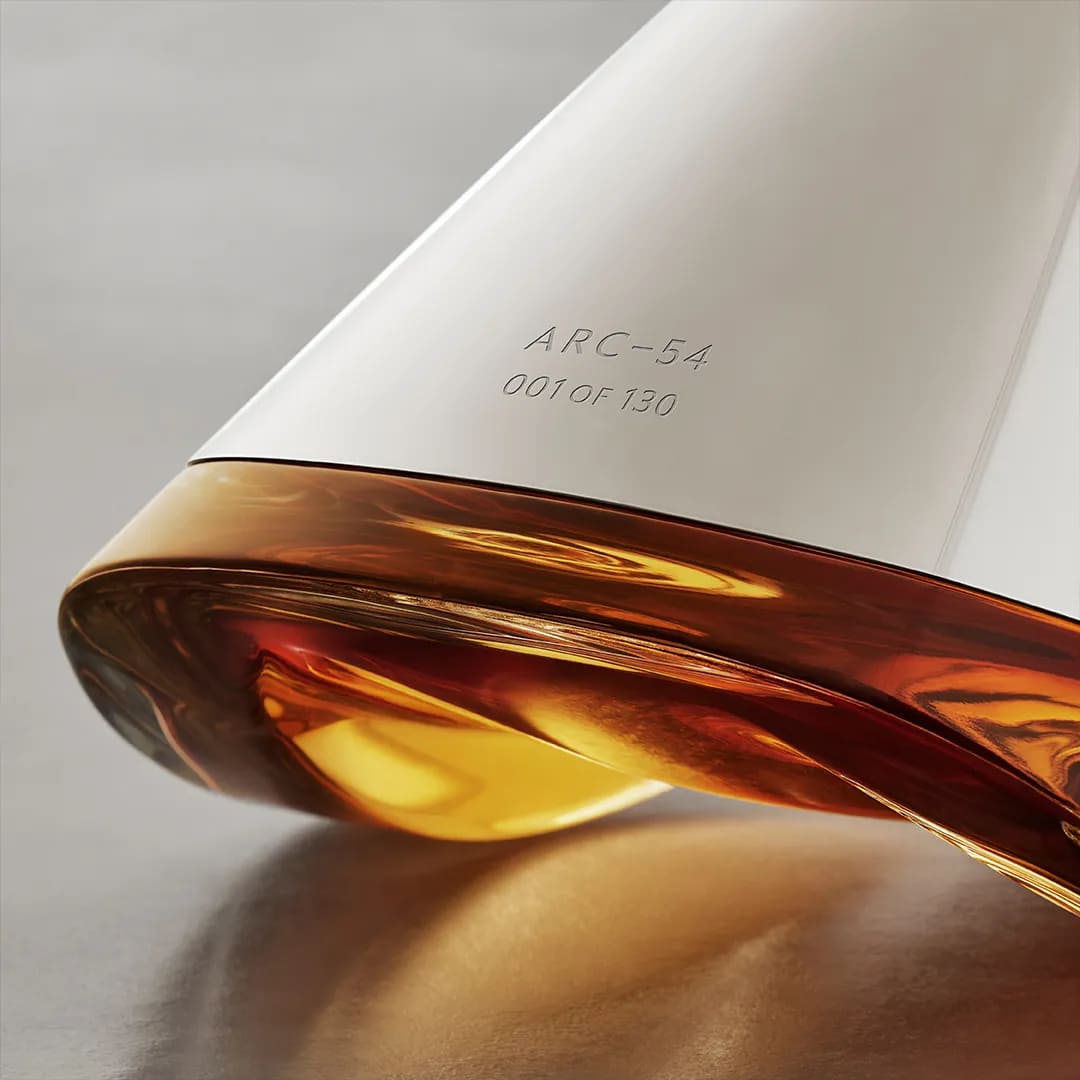 Bowmore ARC‑54: 54 Jahre alter Islay-Whisky