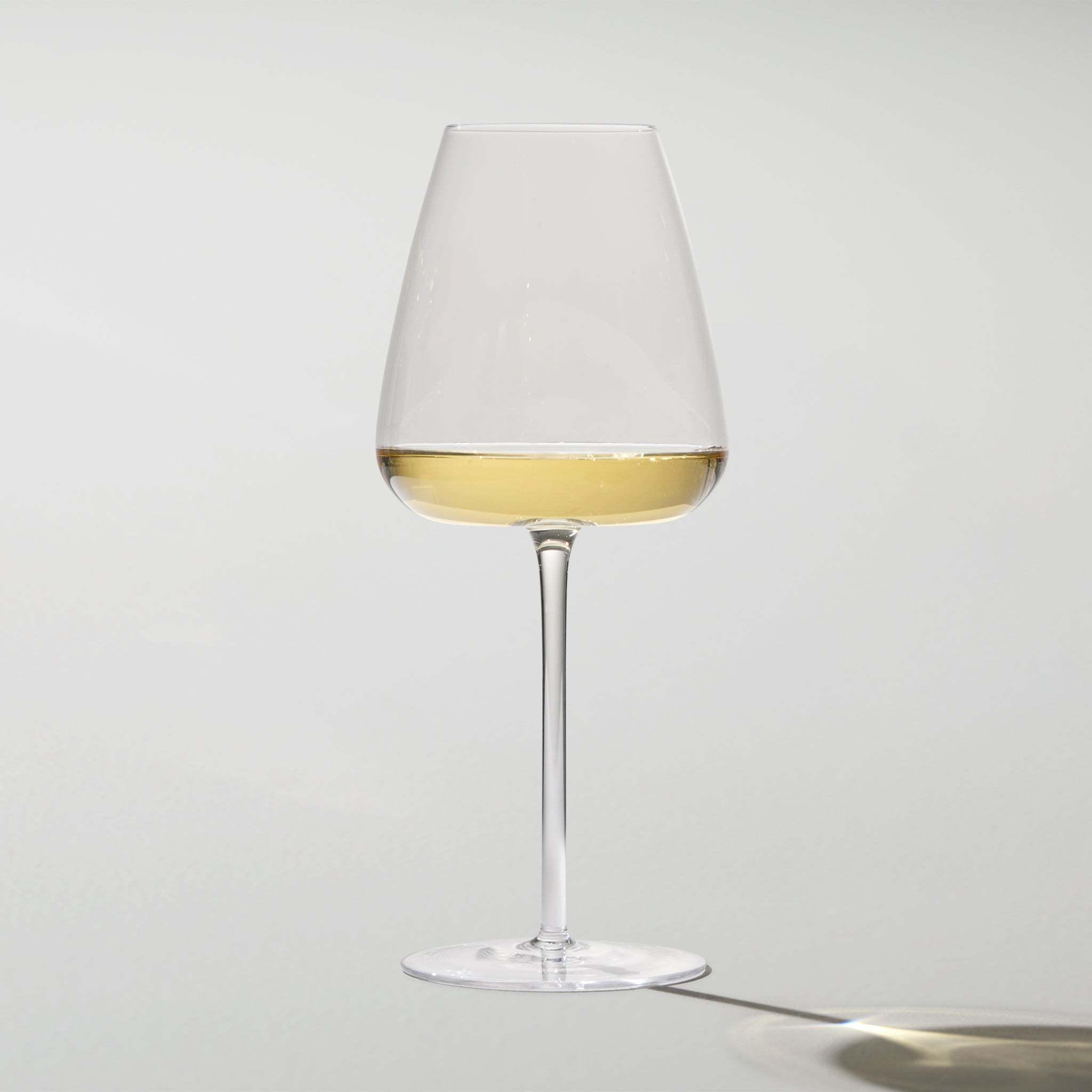 Brilliant Blanco Weinglas – 2er-Set von The Mancave