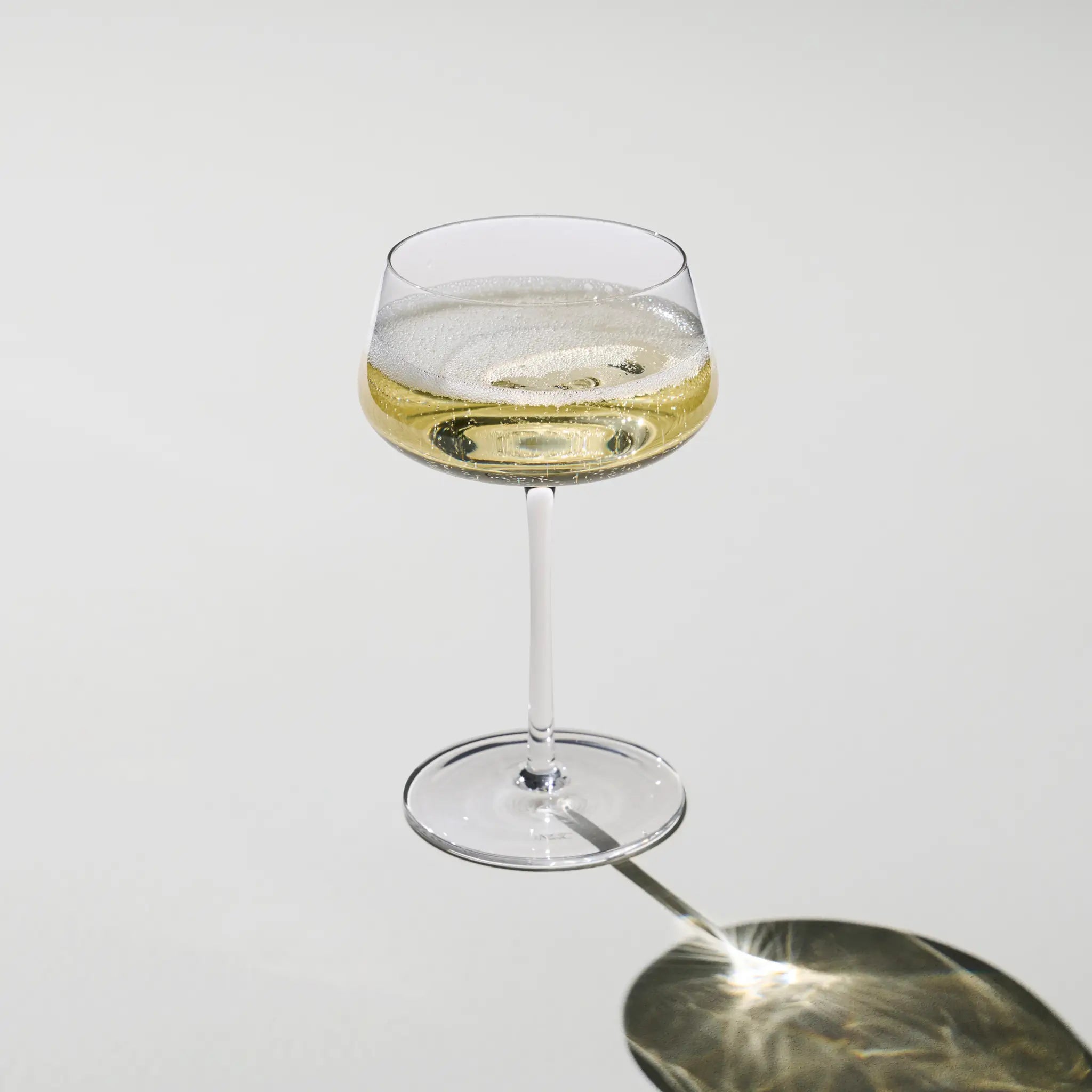 Dom Pérignon 2015 Set mit 2 Champagnergläsern